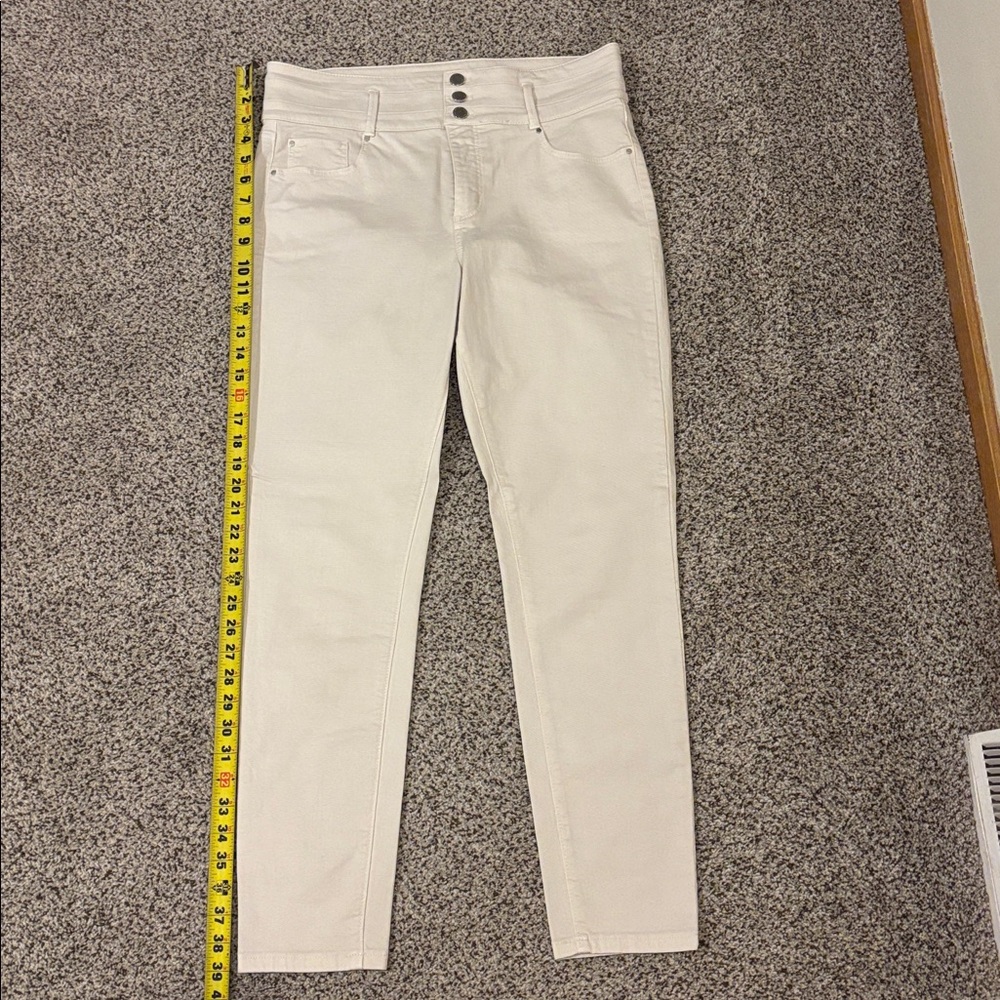 Ann Taylor Cream High-Waisted Pants.  Skinny jeans with stretch.